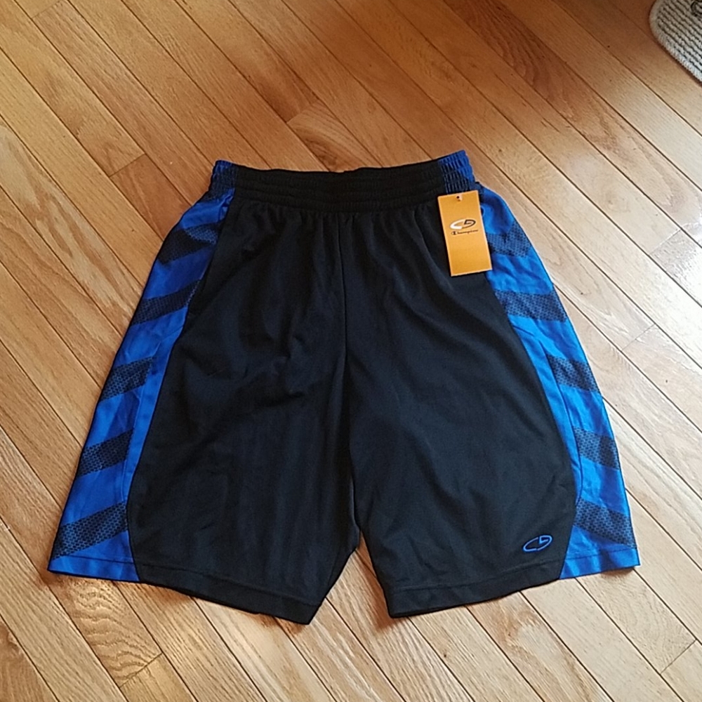 NEW Men's Champion athletic shorts. Size M